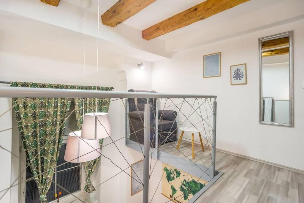 Apartma N'Poznam Tobacna Ljubljana Eksteriør bilde